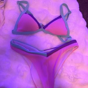 Multi colored top and bottom